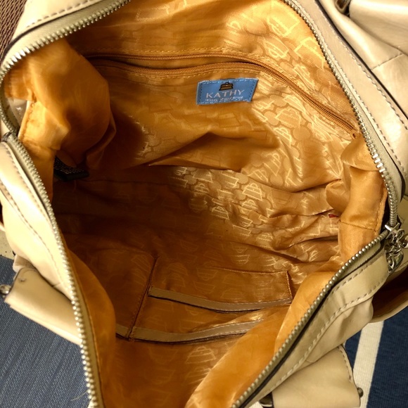 Kathy Van Zeeland | Purse - Picture 4 of 5